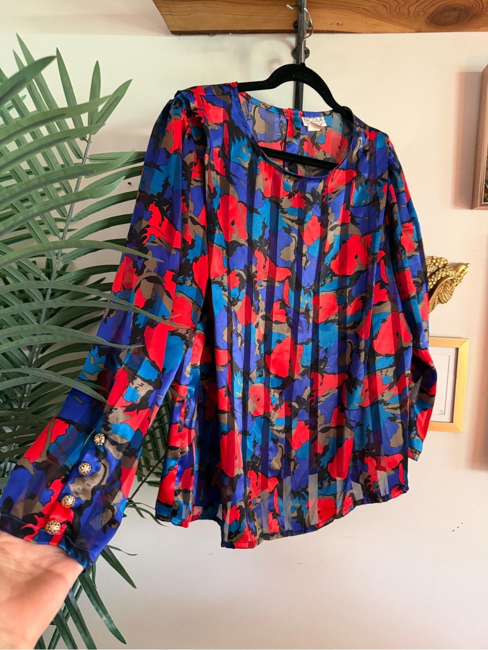 Vintage Nicola Semi sheer blouse